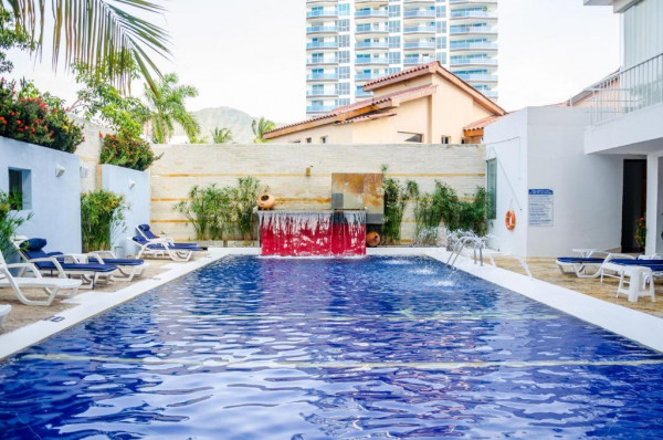 Hotel Santorini Resort