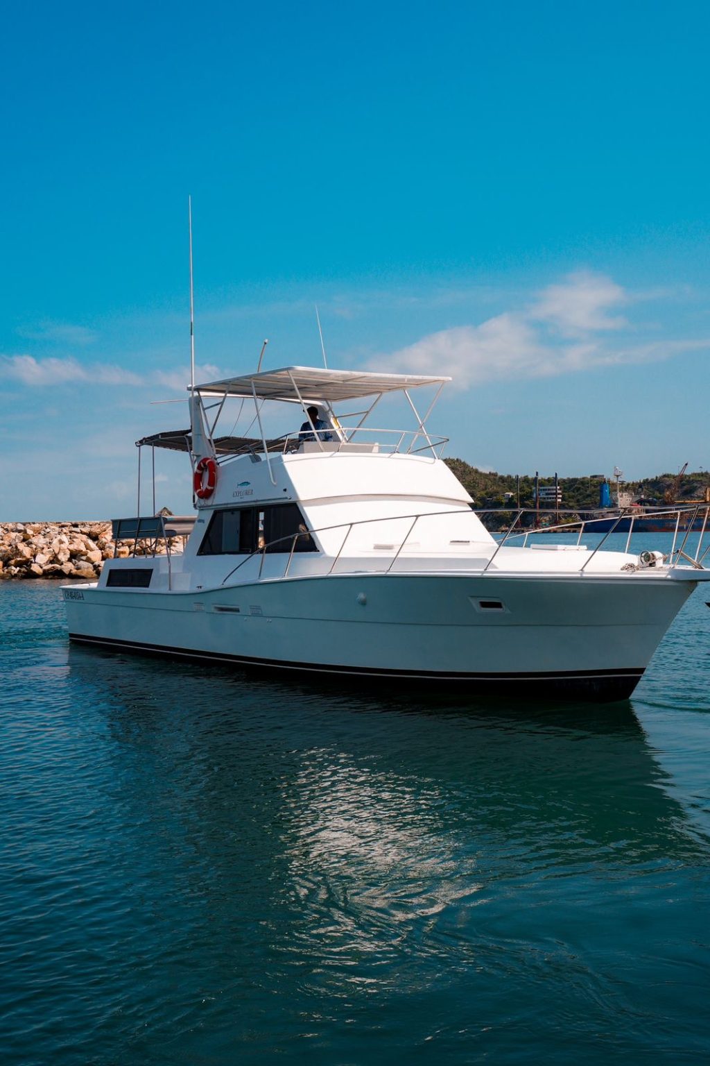 Yate Explorer Santa Marta