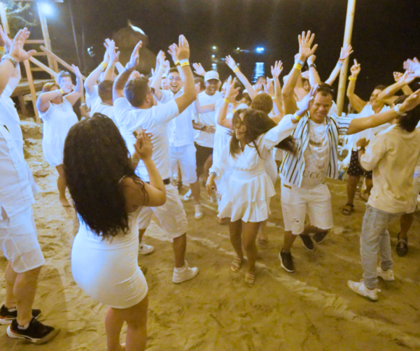 Fiesta Blanca Katamarán Tayrona