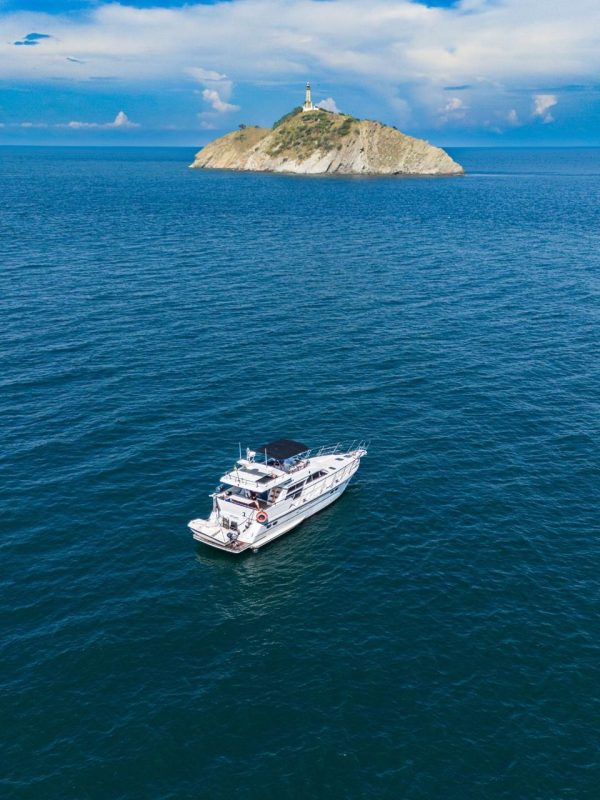 Yate Charlotte Santa Marta